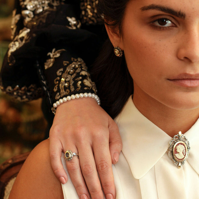 Brooch Cameo with Marcasites in Silver and Gold