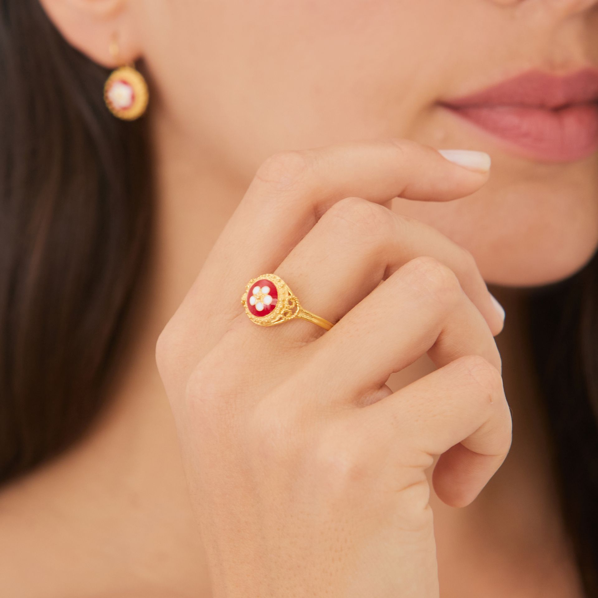 Ring Red Caramujo in Gold Plated Silver