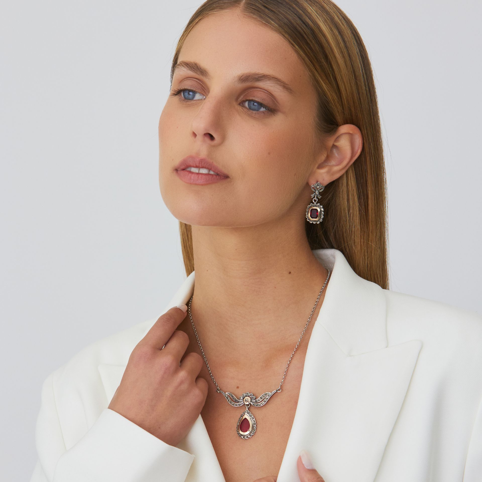 Necklace Tiara Red in Silver and Gold