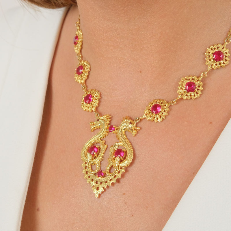 Necklace Queen Dragon Red in Gold Plated Silver
