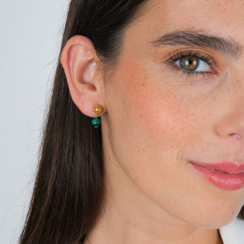 Earrings Viana's Conta in 19,2Kt Gold with Malachite