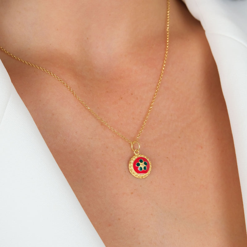 Necklace Red and Green Caramujo in Gold Plated Silver