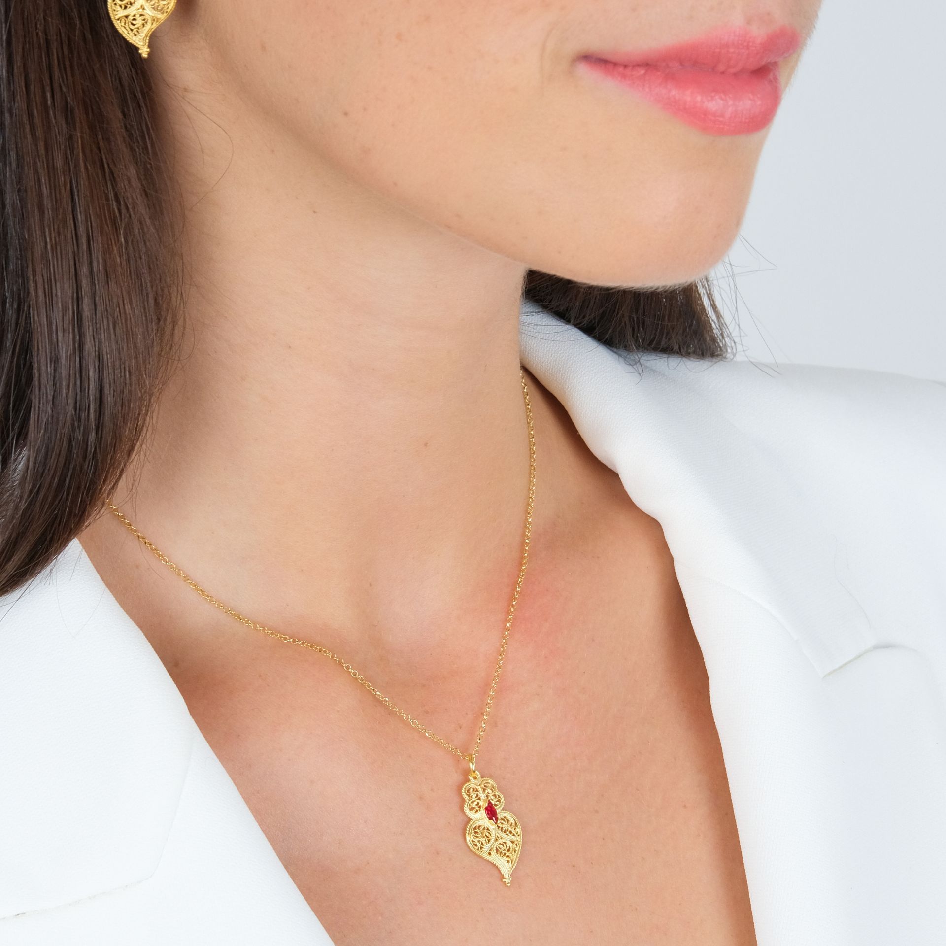 Necklace Heart of Viana Red in Gold Plated Silver