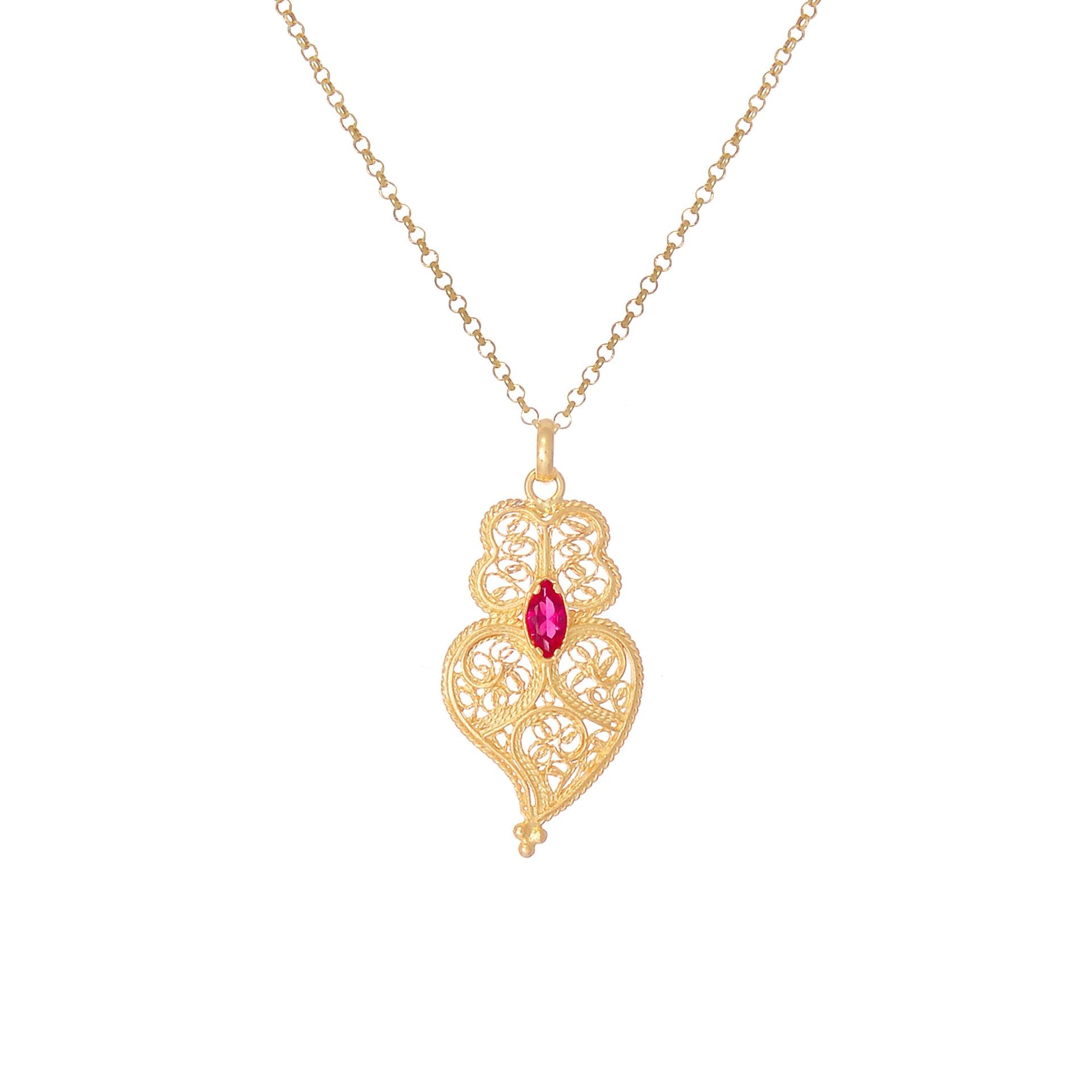 Necklace Heart of Viana Red in Gold Plated Silver