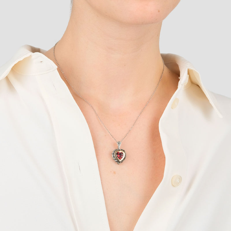 Necklace Vintage Red in Silver and Gold