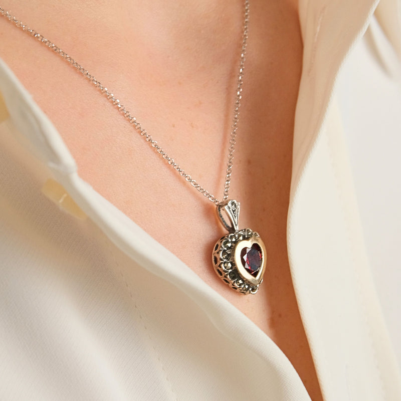 Necklace Vintage Red in Silver and Gold