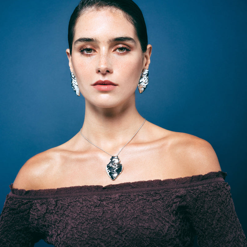 Necklace Melting Heart in Silver