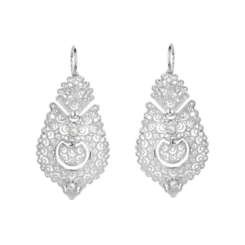 Queen Earrings Filigree in Silver with Pearls