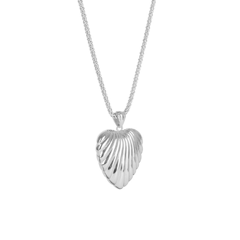 Necklace Intertwined Heart in Silver
