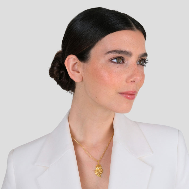 Necklace Heart of Viana 3,5cm in Gold Plated Silver with Pearl