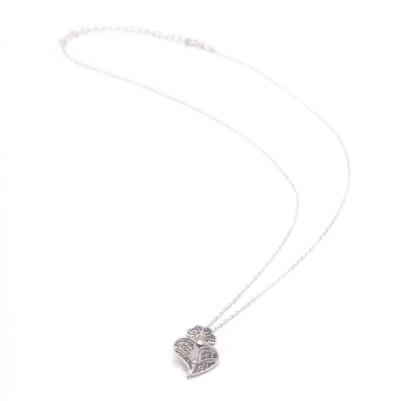 Necklace Heart of Viana in Silver