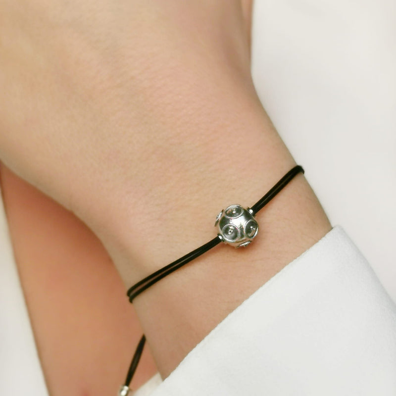 Bracelet Viana's Conta in Silver with Cord