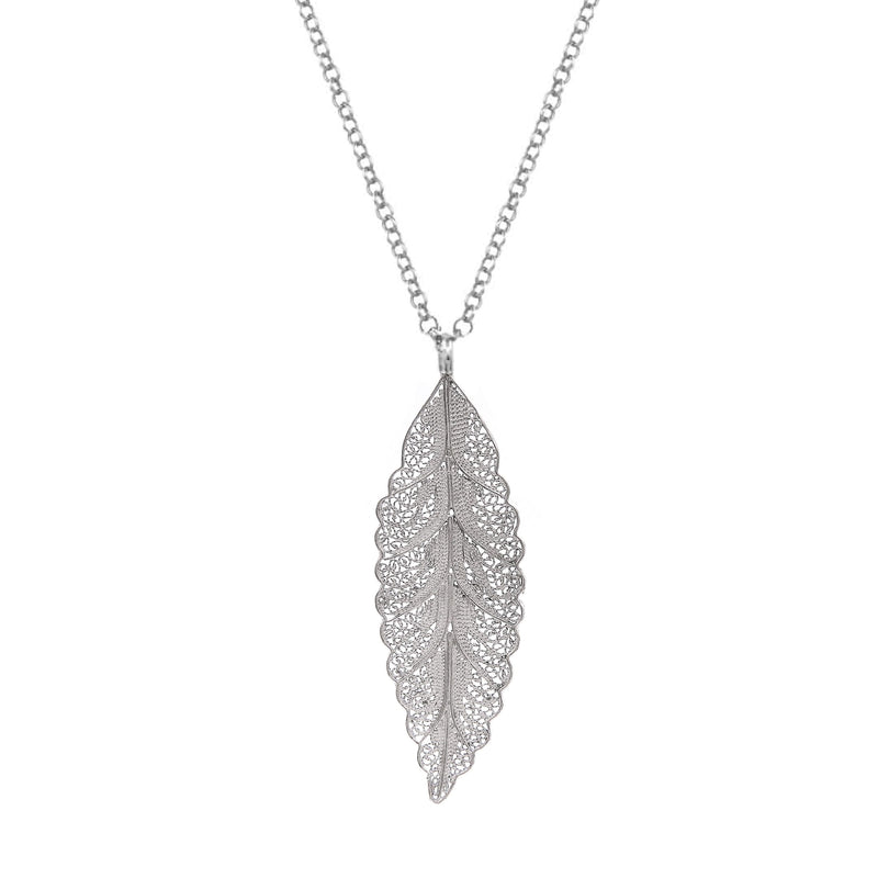 Necklace Leaf in Silver