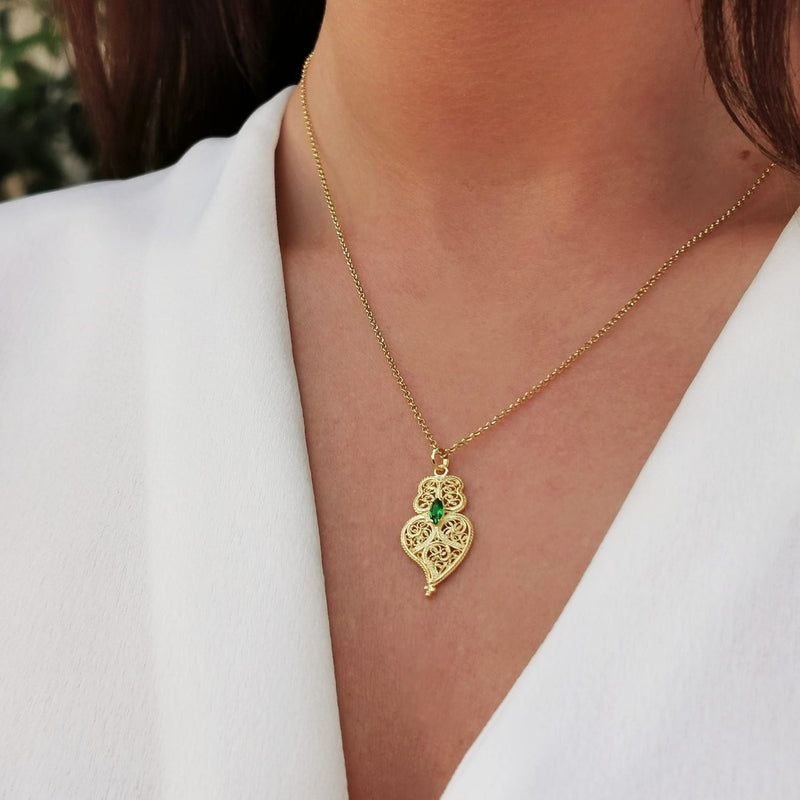 Necklace Heart of Viana Green in Gold Plated Silver