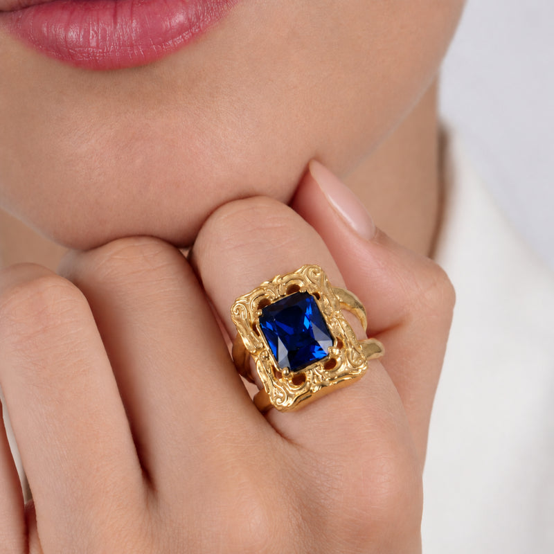 Anillo Puerto de Plata Bañada en Oro