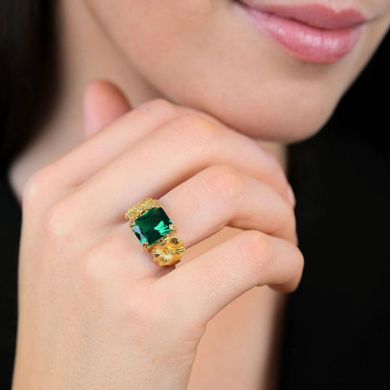 Anillo Amália Flores de Plata Bañada en Oro