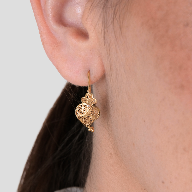 Boucles d'Oreilles Cœur Plein en Or 19,2 Carats et Diamant