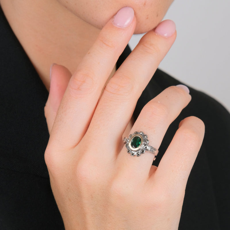 Anel Verde Marcassites em Prata e Ouro