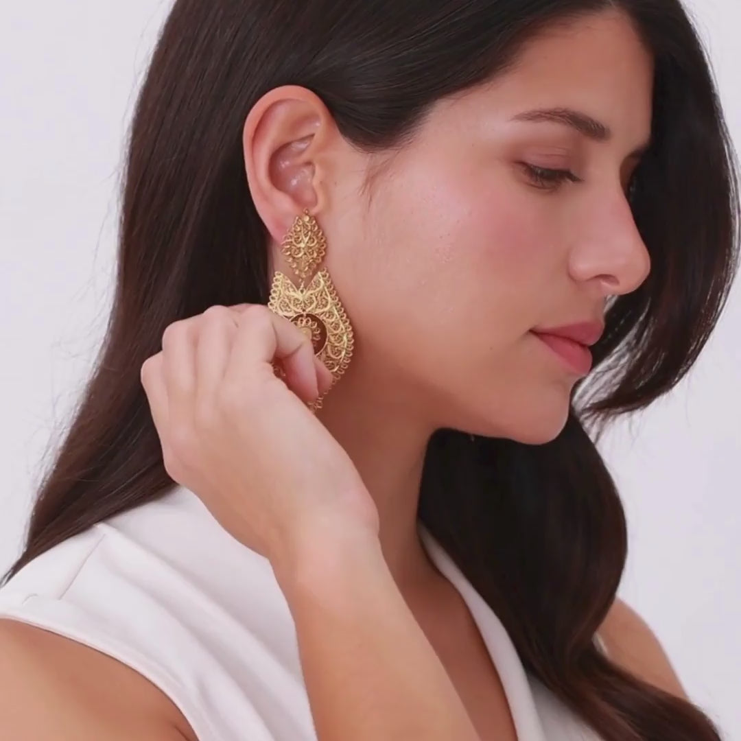 Queen Earrings Icone in Gold Plated Silver