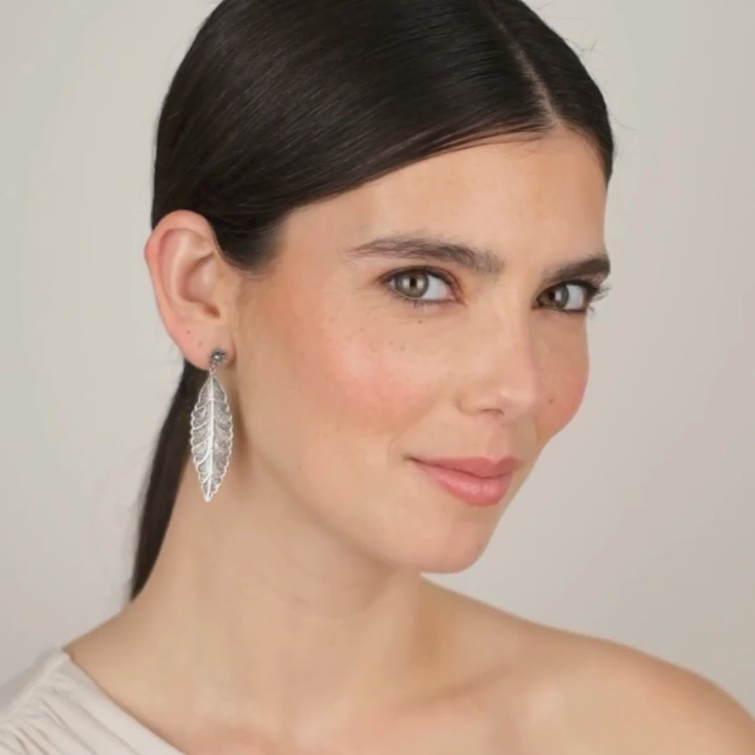 Earrings Leaf in Silver