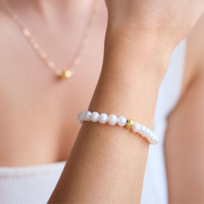 Bracelet Viana's Conta in 19,2Kt Gold with Pearls 