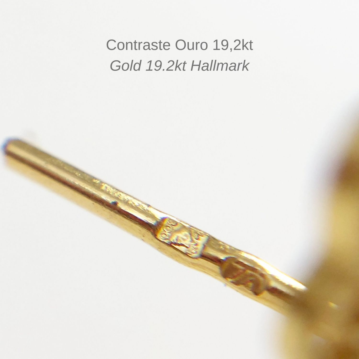 Earrings Viana’s Conta in 19,2Kt Gold Earrings Viana’s Conta in 19,2Kt Gold