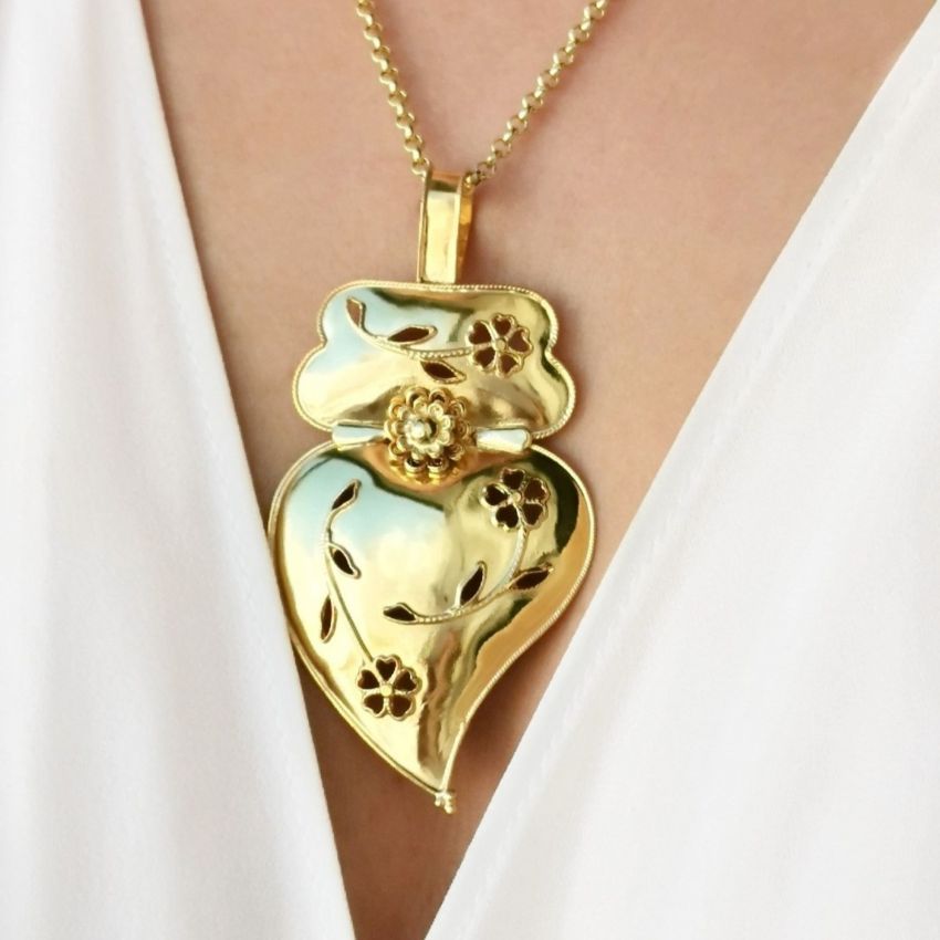 Necklace Plate Heart in Gold Plated Silver 
