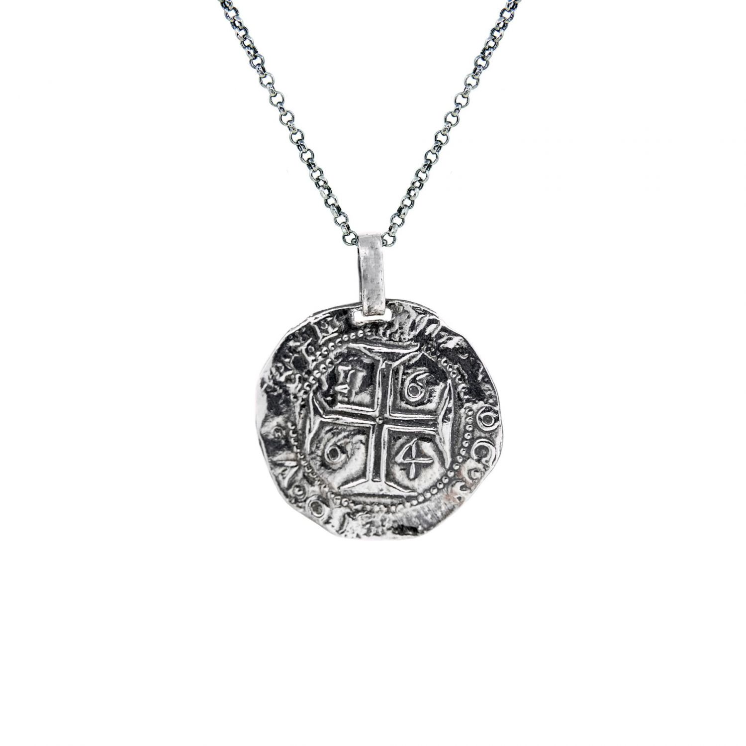 Necklace Cruzado Coin in Silver Necklace Cruzado Coin in Silver