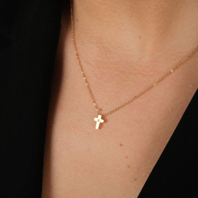 Necklace Cross with Diamond in 19,2Kt Gold 