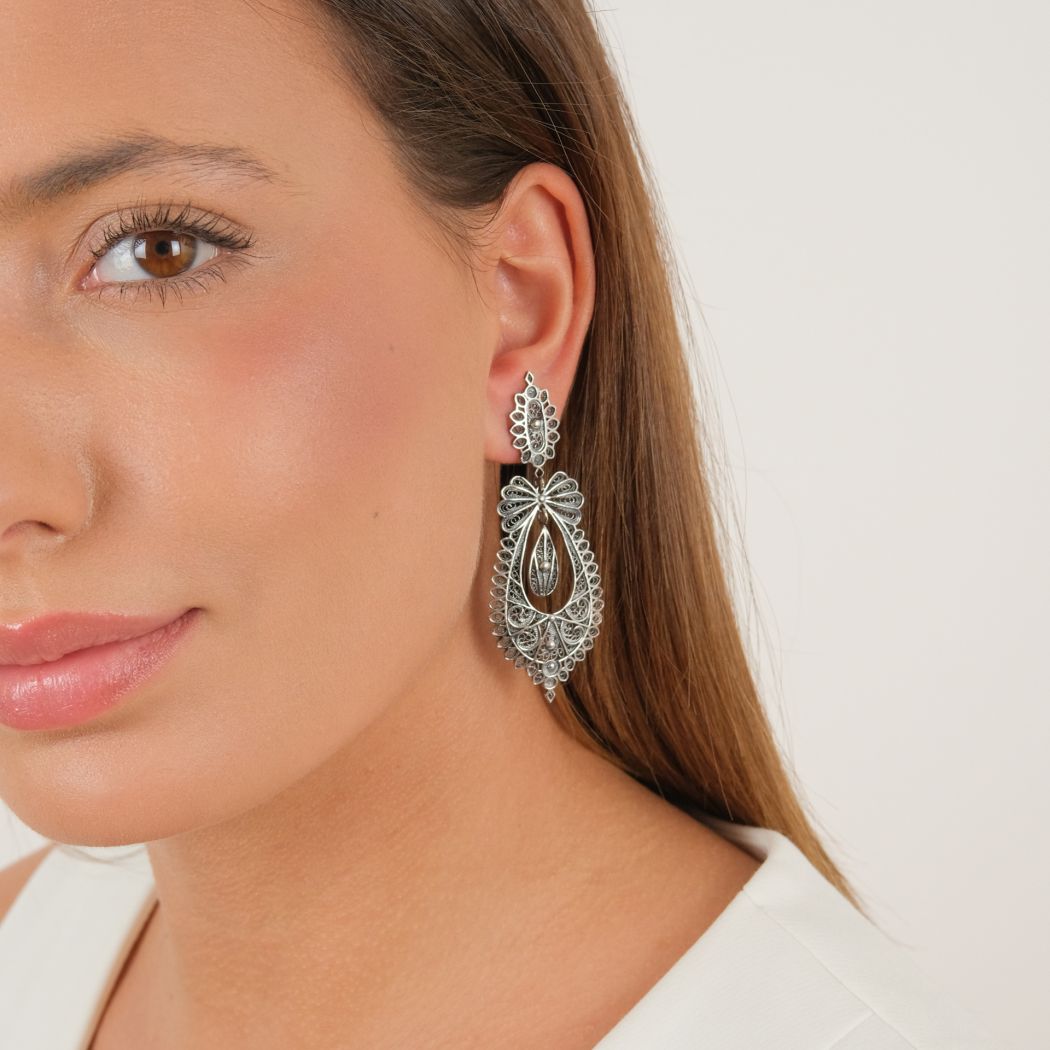 Princess Earrings Icon in Silver 