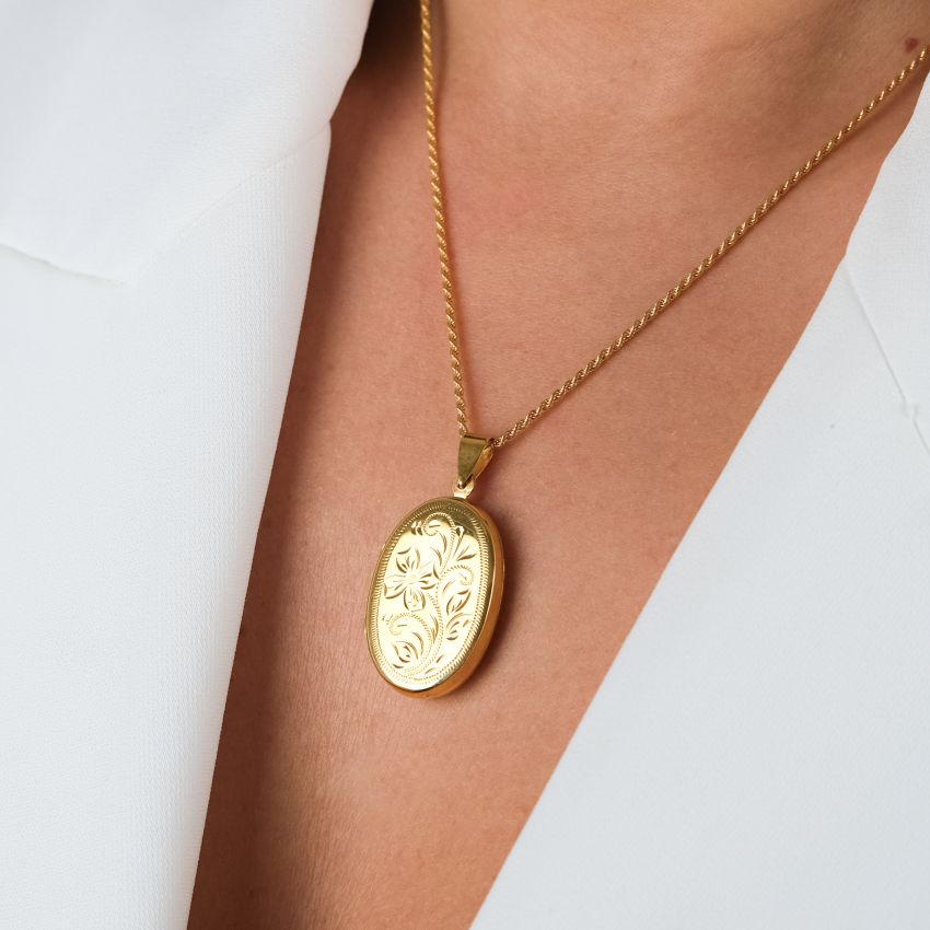 Necklace Memoria Oval in Gold Plated Silver 