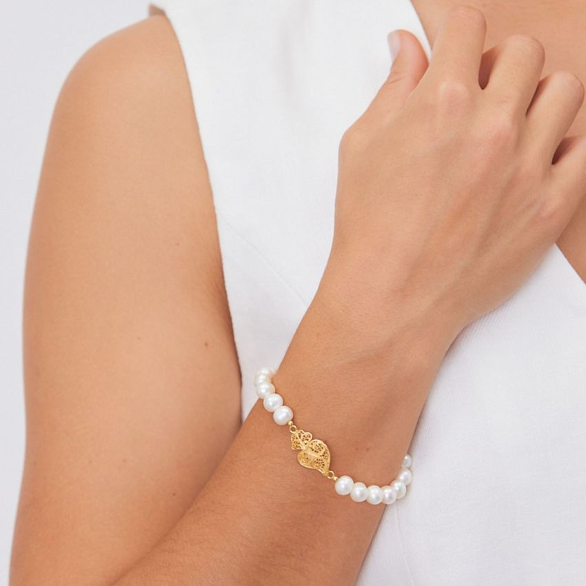 Bracelet Heart of Viana in Gold Plated Silver with Pearls 