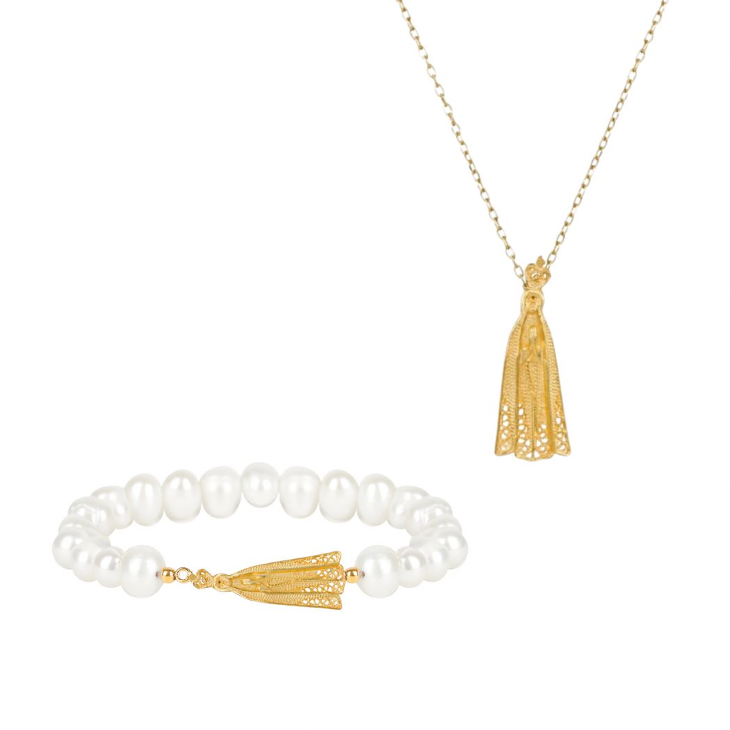 Conjunto Nuestra Señora de Fátima de Plata Bañada en Oro 