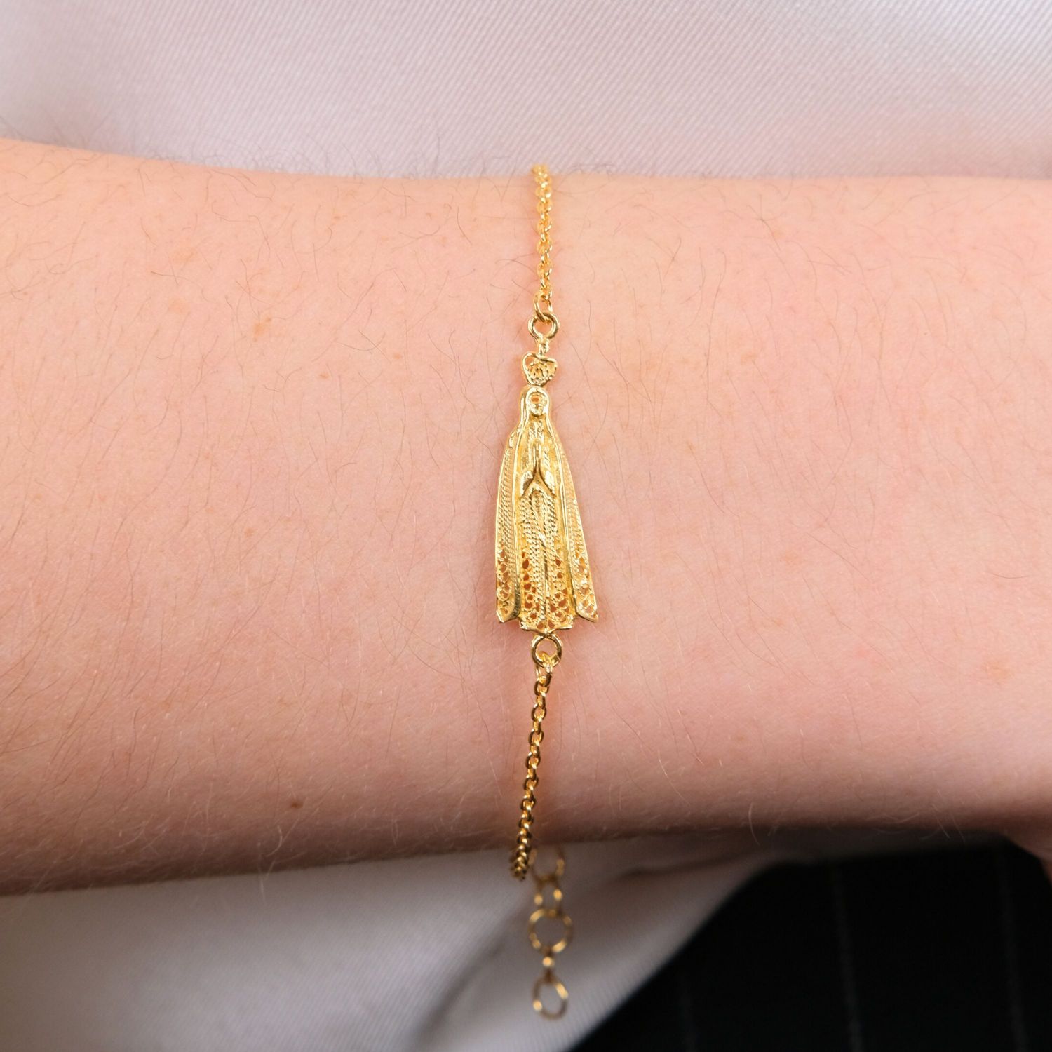 Pulsera Nuestra Señora de Fátima de Plata Bañada en Oro Pulsera Nuestra Señora de Fátima de Plata Bañada en Oro