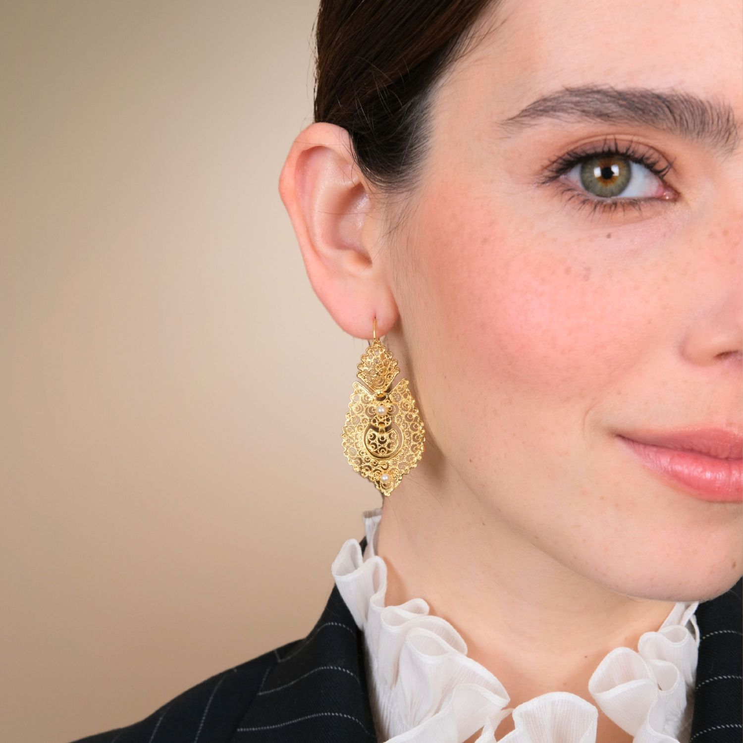 Queen Earrings Filigree in Gold Plated Silver with Pearls Queen Earrings Filigree in Gold Plated Silver with Pearls