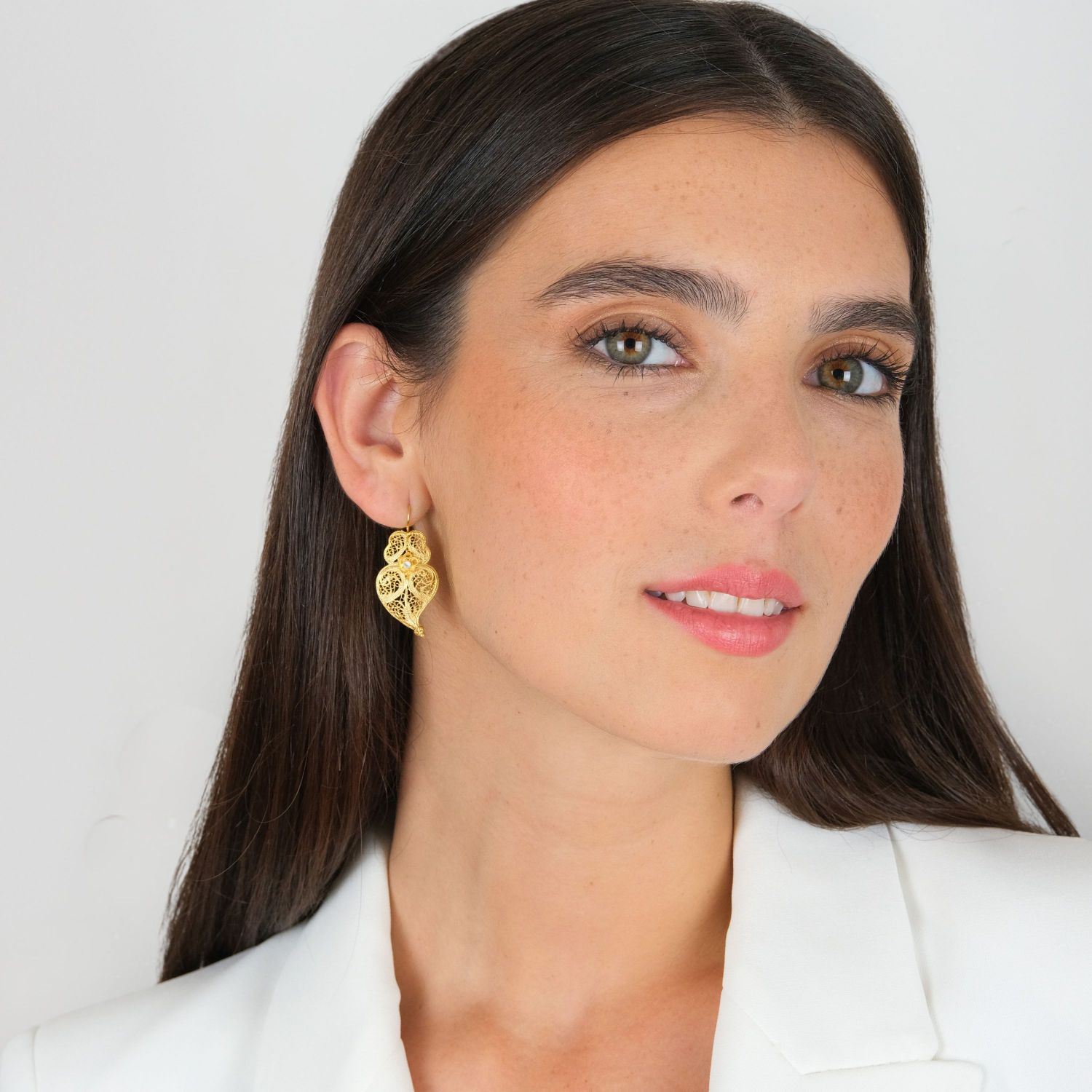 Earrings Heart of Viana 3,5cm in Gold Plated Silver with Pearl Earrings Heart of Viana 3,5cm in Gold Plated Silver with Pearl