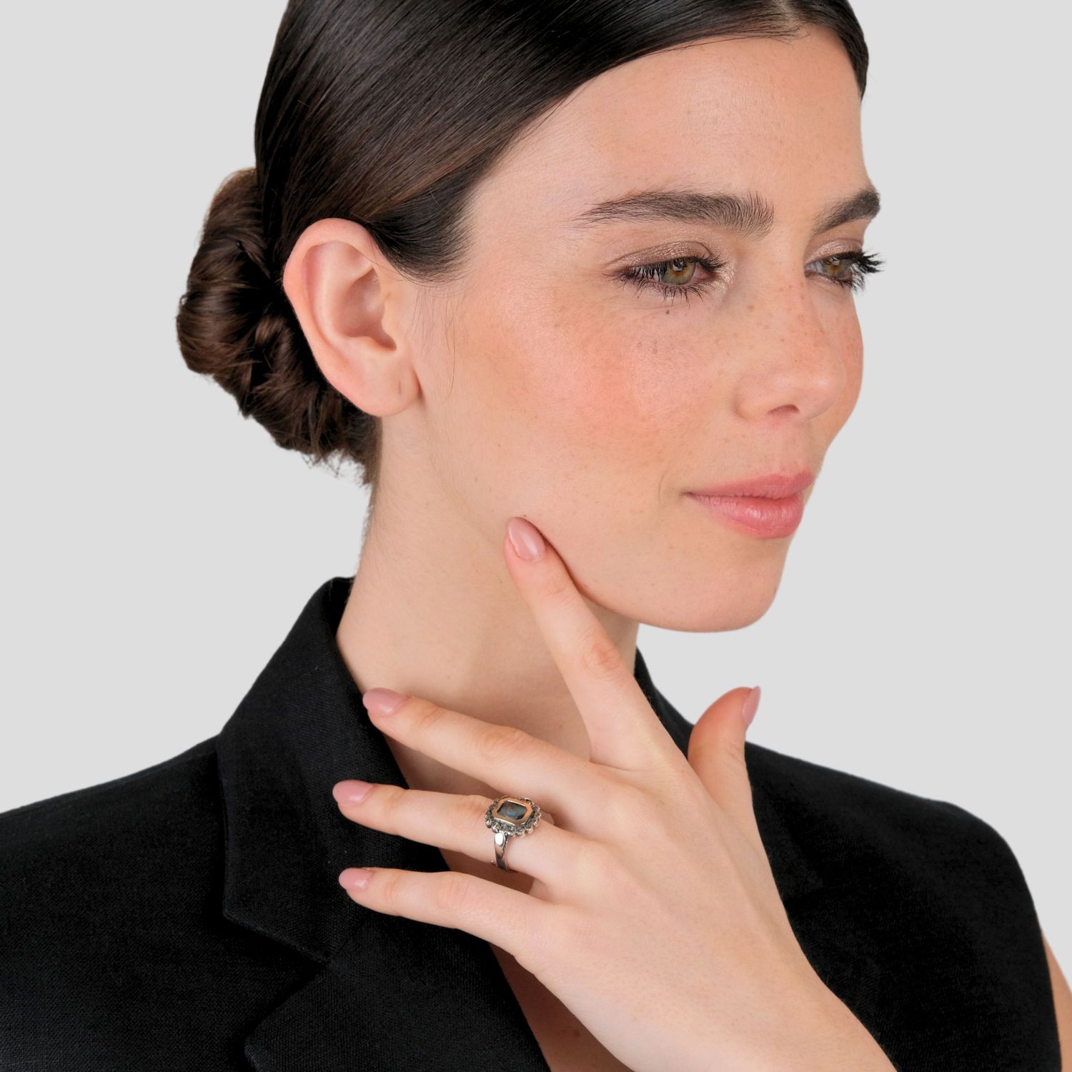 Anillo Marcasitas Azules XL de Plata y Oro 