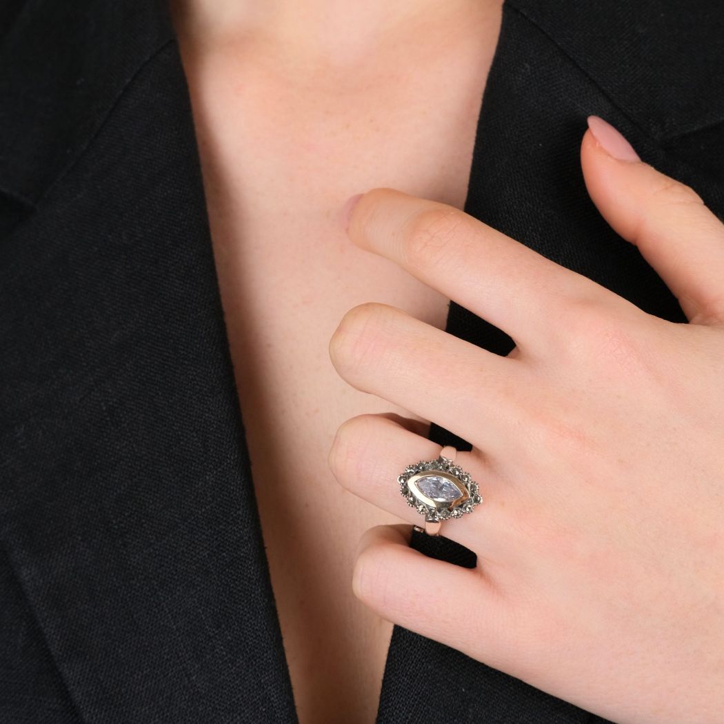 Ring Navette with Marcasites in Silver and Gold 