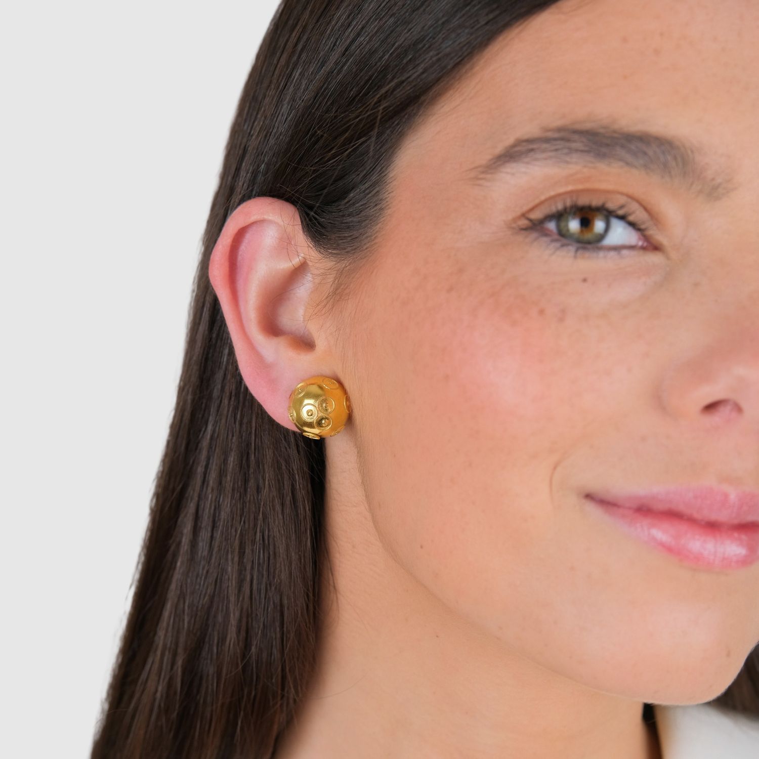 Earrings Half Viana’s Conta in Gold Plated Silver Earrings Half Viana’s Conta in Gold Plated Silver