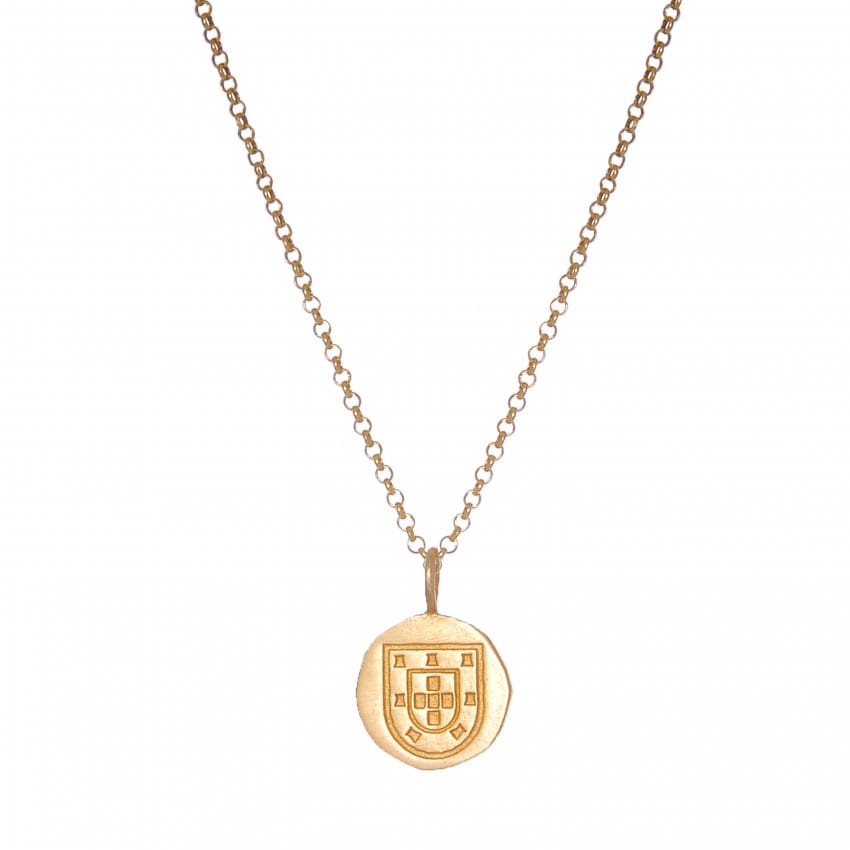 Necklace Escudo Long in Gold Plated Silver 