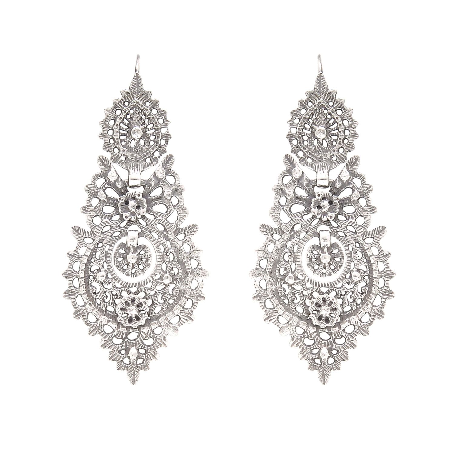 Queen Earrings 6,5cm in Silver Queen Earrings 6,5cm in Silver