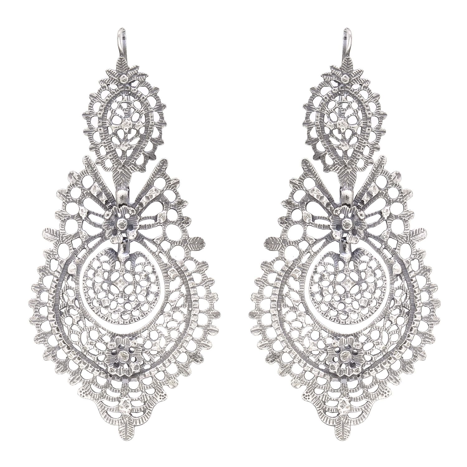 Queen Earrings XL in Silver Queen Earrings XL in Silver