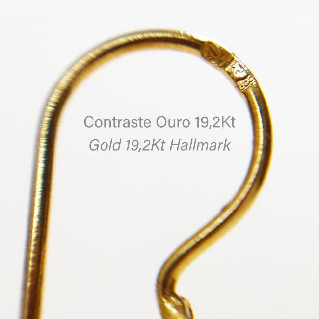 Brincos Rainha em Ouro 19,2Kt e Diamantes Brincos Rainha em Ouro 19,2Kt e Diamantes