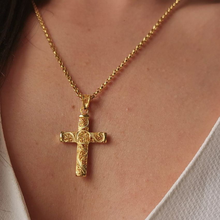 Necklace Cross Filigree in Gold Plated Silver
