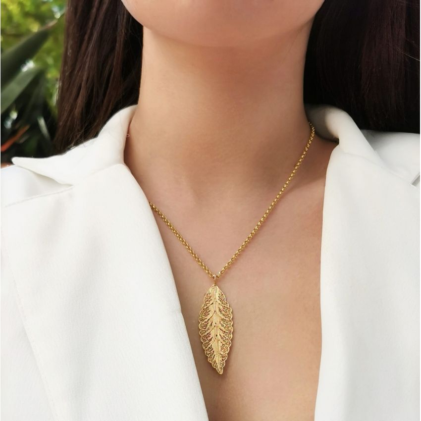Necklace Leaf in Gold Plated Silver 