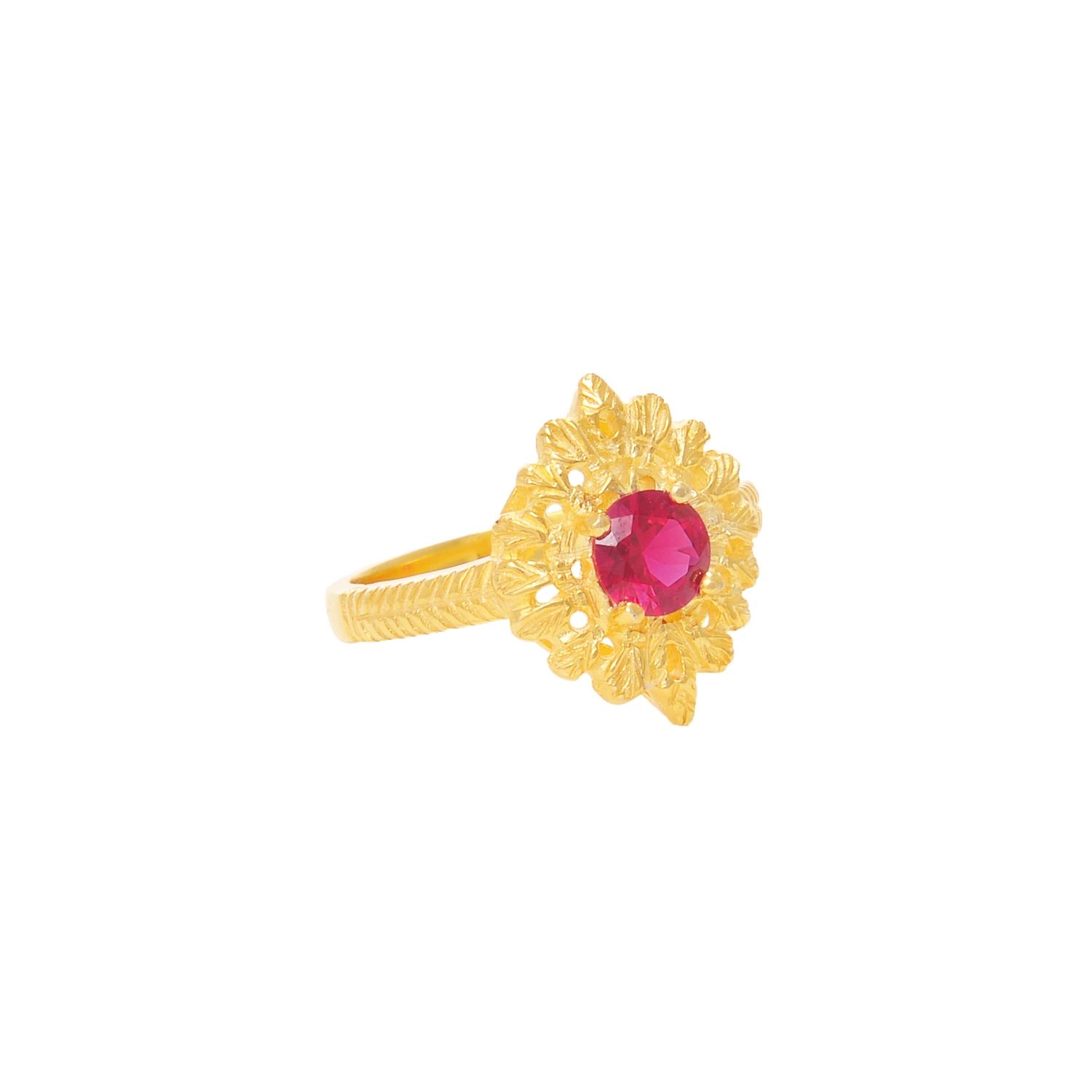 Ring Queen Ruby in Gold Plated Silver Ring Queen Ruby in Gold Plated Silver