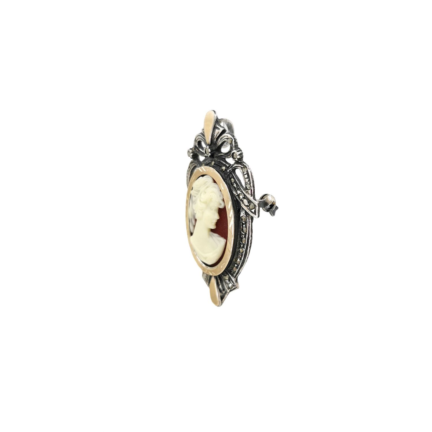 Brooch Camafeu with Marcasites in Silver and Gold Brooch Camafeu with Marcasites in Silver and Gold