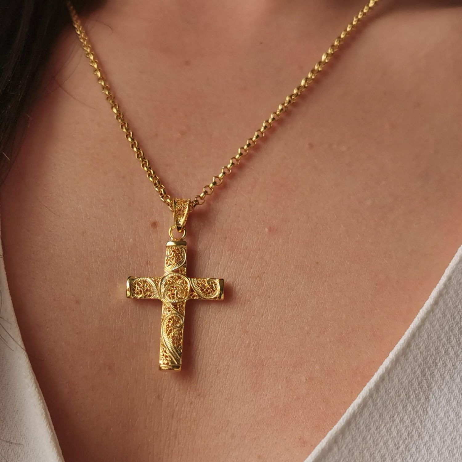 Necklace Cross Filigree in Silver Necklace Cross Filigree in Silver