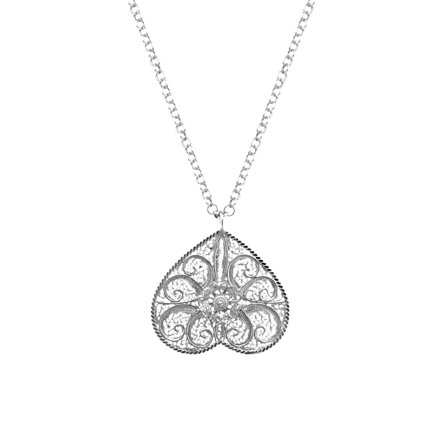 Necklace Butterfly Filigree in Silver Necklace Butterfly Filigree in Silver