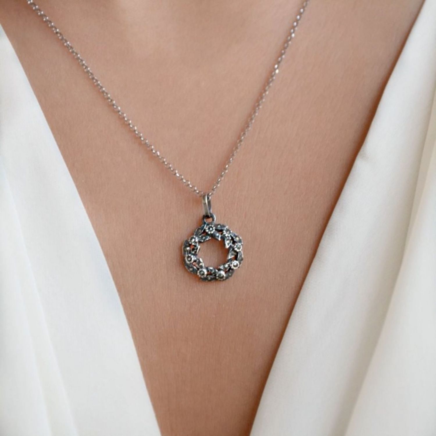 Necklace Crown Marcasites in Silver Necklace Crown Marcasites in Silver